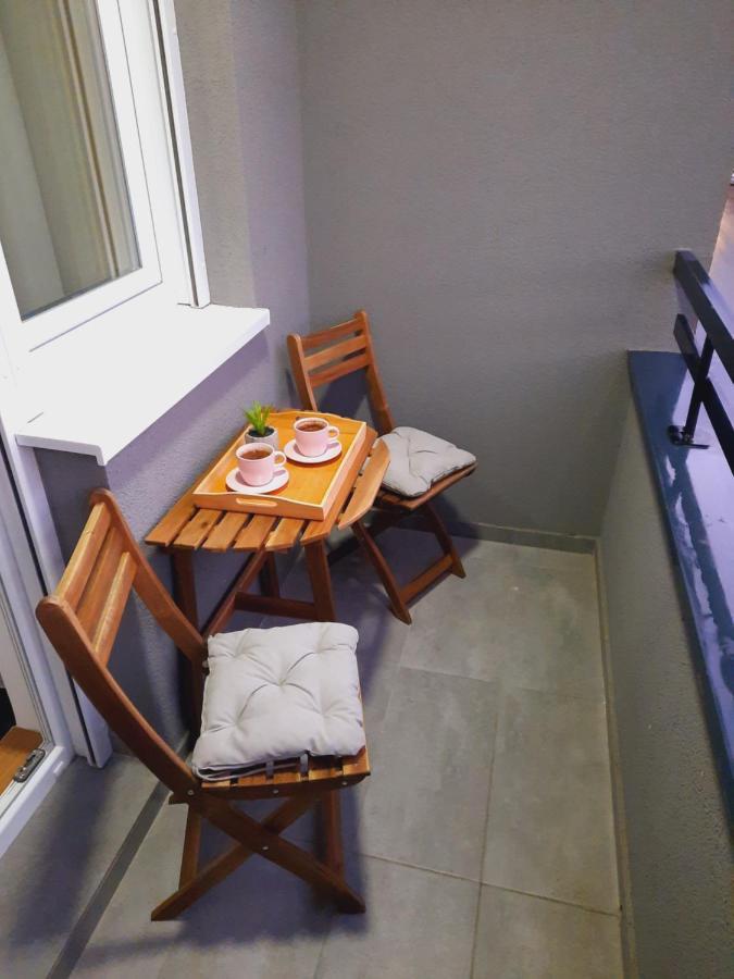 Apartman Kristal Sremska Mitrovica Bagian luar foto