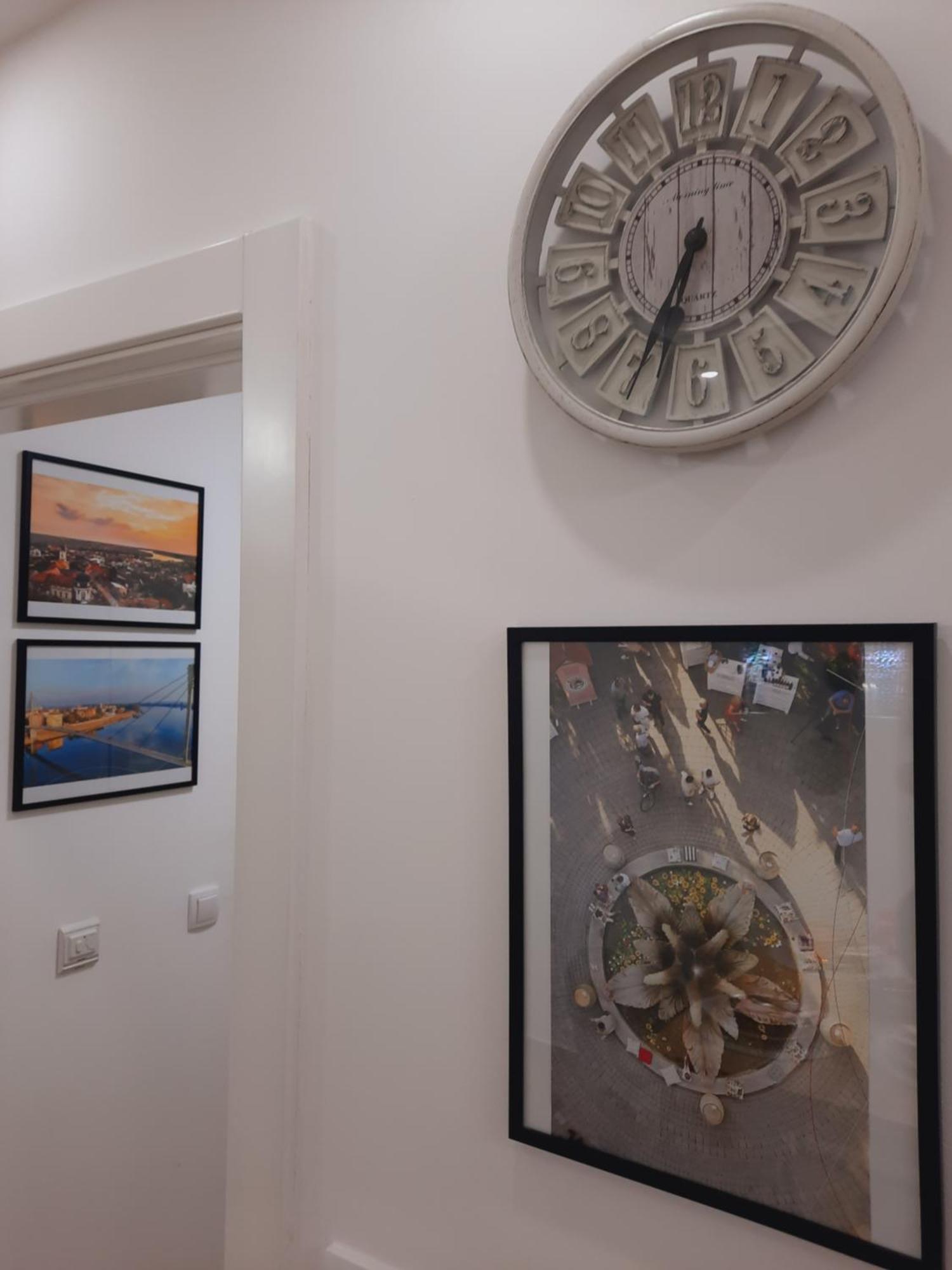 Apartman Kristal Sremska Mitrovica Bagian luar foto